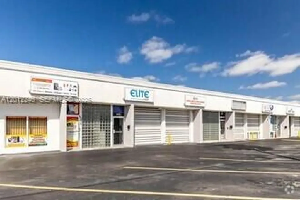 3108 NW 72nd Avenue Miami FL 33122