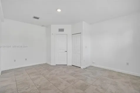 2371 SE 1st Court Homestead FL 33033