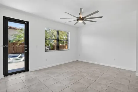 2371 SE 1st Court Homestead FL 33033