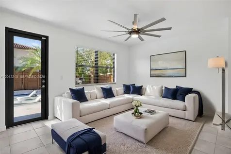 2371 SE 1st Court Homestead FL 33033