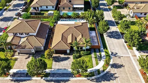 2371 SE 1st Court Homestead FL 33033