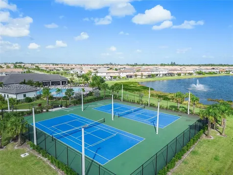 4844 San Fratello Circle Lake Worth FL 33467