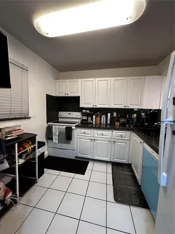 7705 Camino Real Miami FL 33143