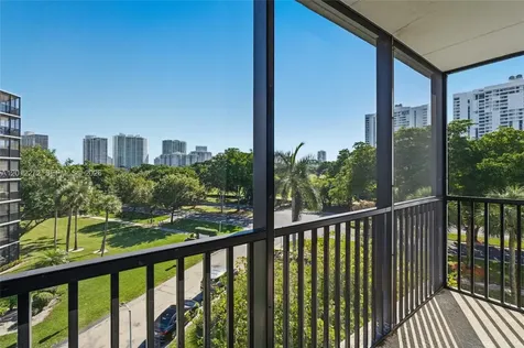 3401 N Country Club Drive Aventura FL 33180