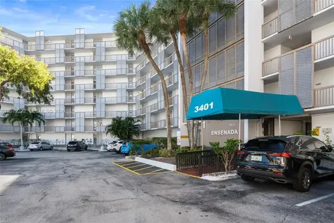3401 N Country Club Drive Aventura FL 33180