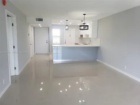 4700 Washington Street Hollywood FL 33021