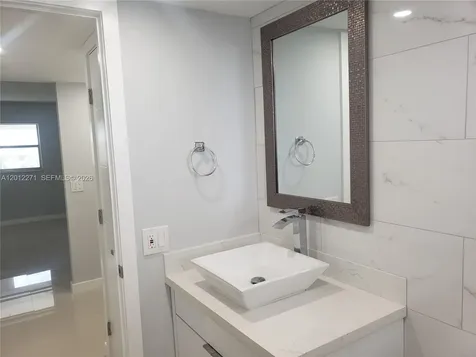 4700 Washington Street Hollywood FL 33021