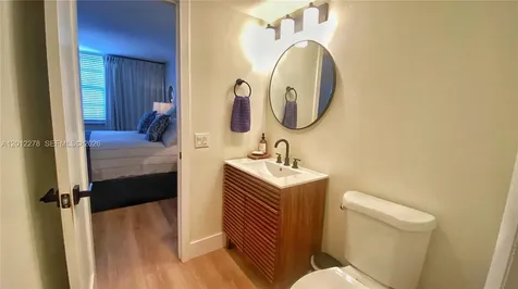 1331 Lincoln Road Miami Beach FL 33139