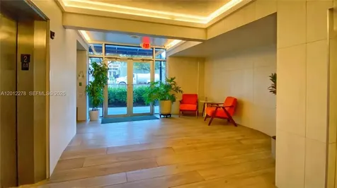 1331 Lincoln Road Miami Beach FL 33139