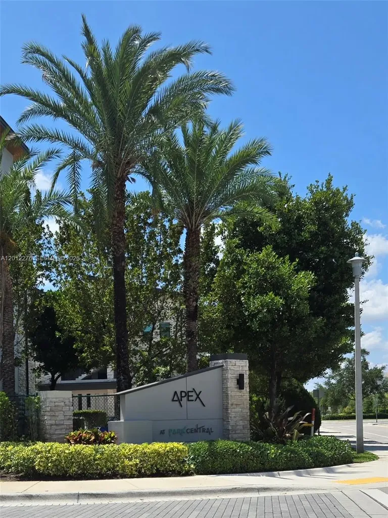 7819 NW 104th Avenue Doral FL 33178