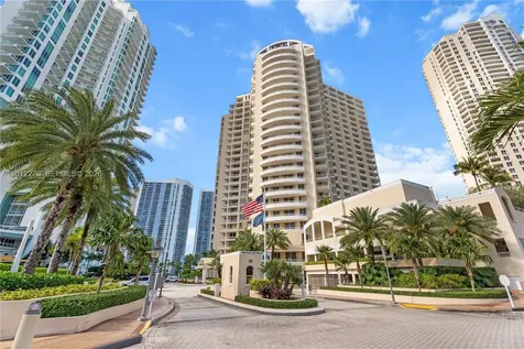888 Brickell Key Drive Miami FL 33131
