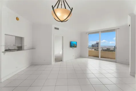 888 Brickell Key Drive Miami FL 33131