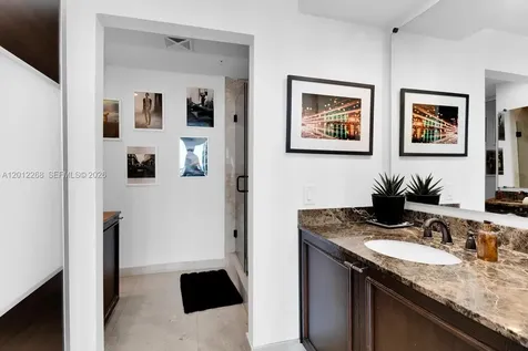 60 SW 13th Street Miami FL 33130
