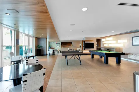 60 SW 13th Street Miami FL 33130