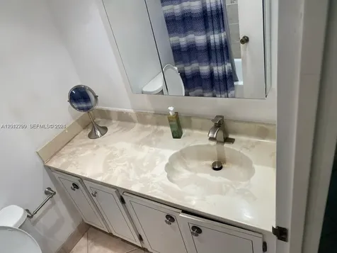 17570 Atlantic Boulevard Sunny Isles Beach FL 33160