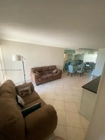 17570 Atlantic Boulevard Sunny Isles Beach FL 33160