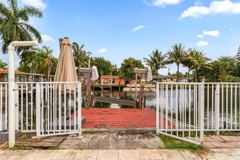 2729 Harding Street Hollywood FL 33020