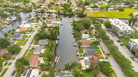 2729 Harding Street Hollywood FL 33020
