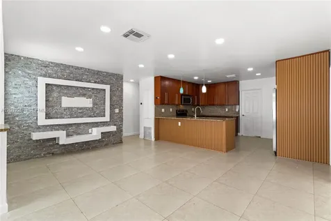 2729 Harding Street Hollywood FL 33020