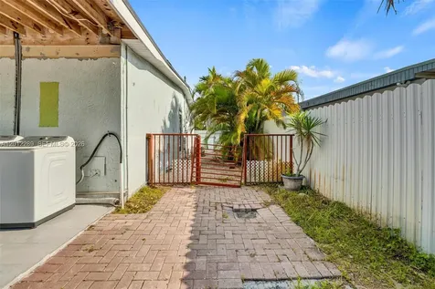 11500 SW 57th Terrace Miami FL 33173