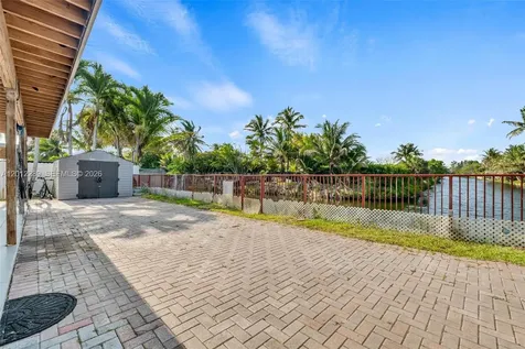 11500 SW 57th Terrace Miami FL 33173