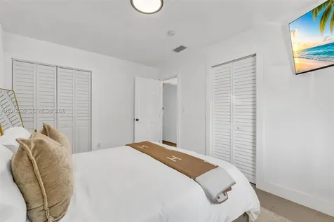11500 SW 57th Terrace Miami FL 33173