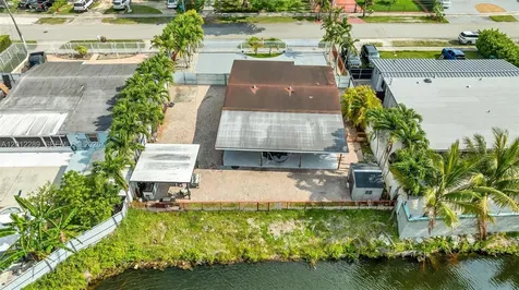 11500 SW 57th Terrace Miami FL 33173