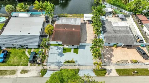 11500 SW 57th Terrace Miami FL 33173