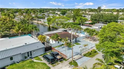 11500 SW 57th Terrace Miami FL 33173