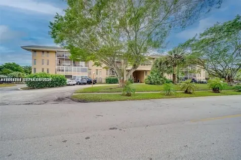 4848 NW 24th Court Lauderdale Lakes FL 33313