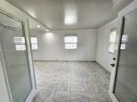 1040 NW 73rd Terrace Margate FL 33063