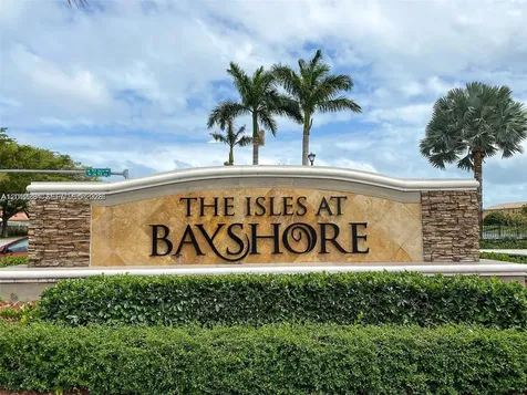 9363 SW 227 Miami FL 33190