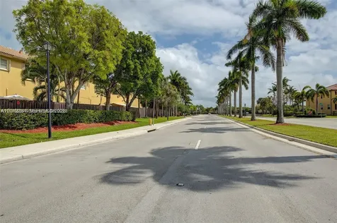 9363 SW 227 Miami FL 33190