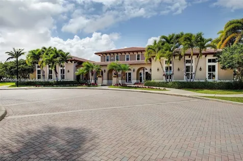 9363 SW 227 Miami FL 33190