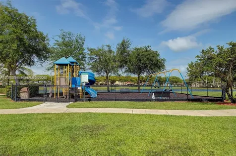 9363 SW 227 Miami FL 33190
