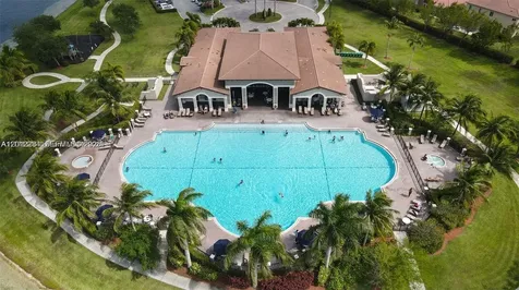9363 SW 227 Miami FL 33190