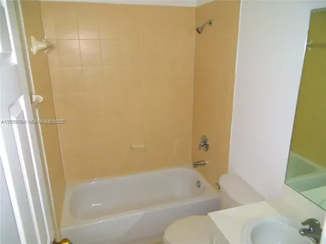 9363 SW 227 Miami FL 33190