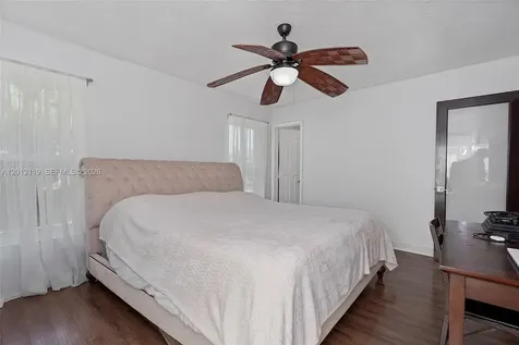 8895 SW 184th Terrace Cutler Bay FL 33157
