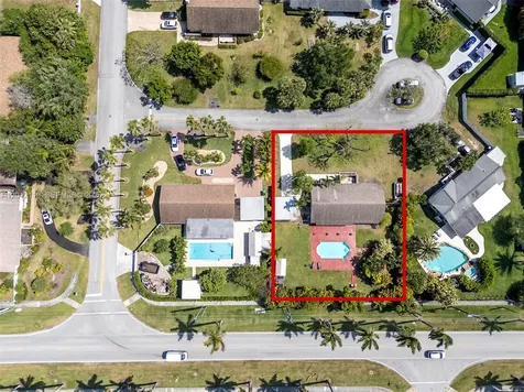 8895 SW 184th Terrace Cutler Bay FL 33157