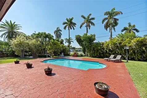 8895 SW 184th Terrace Cutler Bay FL 33157