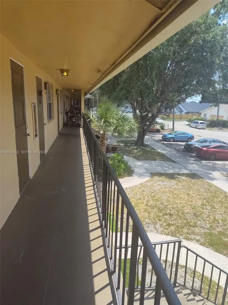 625 SW 20th Court Delray Beach FL 33445