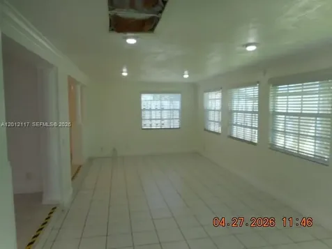 9351 NW 35th Place Sunrise FL 33351