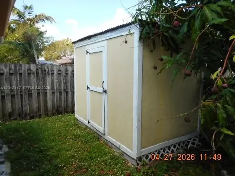 9351 NW 35th Place Sunrise FL 33351