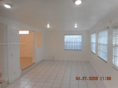 9351 NW 35th Place Sunrise FL 33351