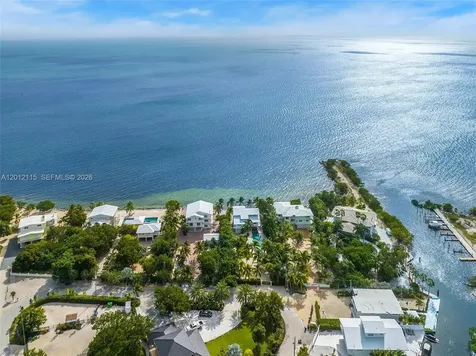 60 Ocean Front Drive Key Largo FL 33037