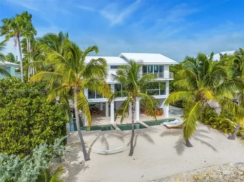 60 Ocean Front Drive Key Largo FL 33037