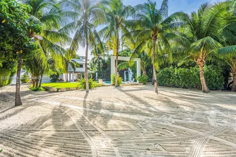 60 Ocean Front Drive Key Largo FL 33037