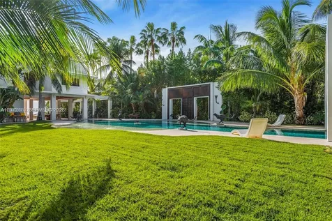 60 Ocean Front Drive Key Largo FL 33037