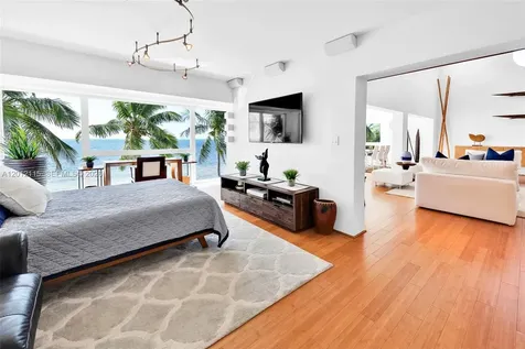 60 Ocean Front Drive Key Largo FL 33037