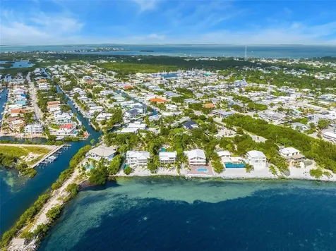 60 Ocean Front Drive Key Largo FL 33037